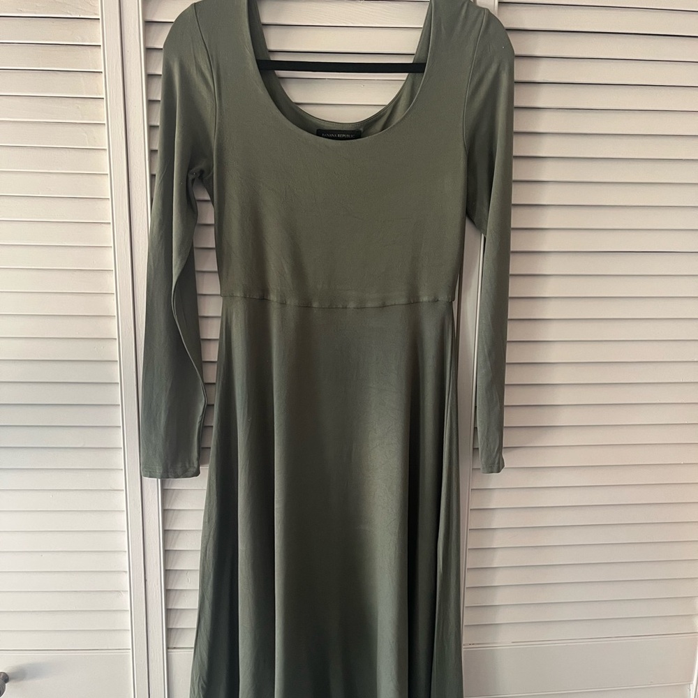 Banana Republic Sage Long Sleeve Dress
